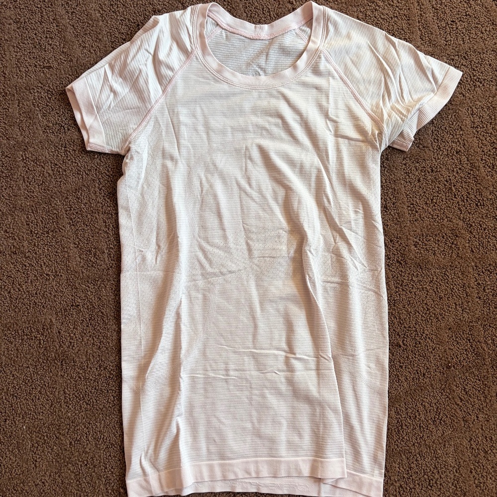 light pink lululemon swiftly tech short sleeve top